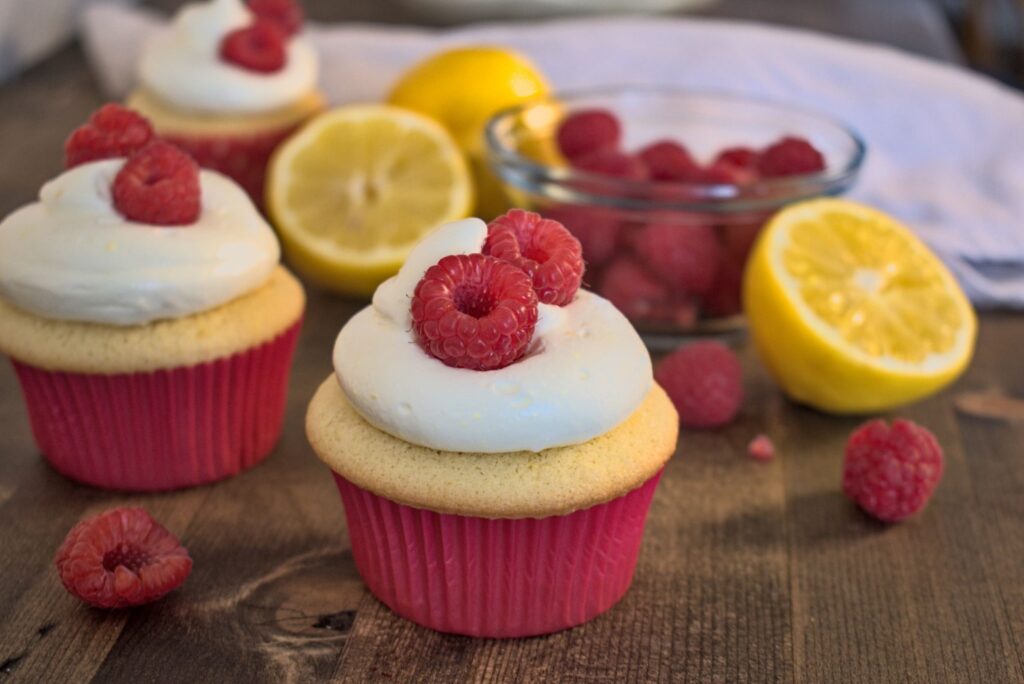 lemon cupcakes with raspberry filling