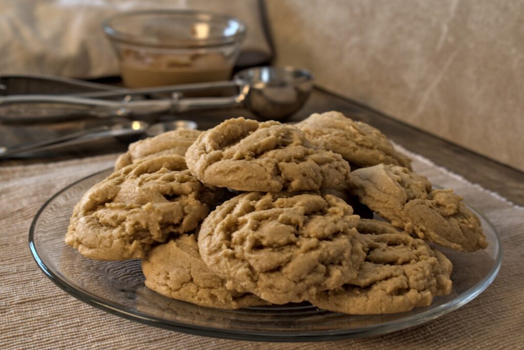 chewy peanut butter cookies